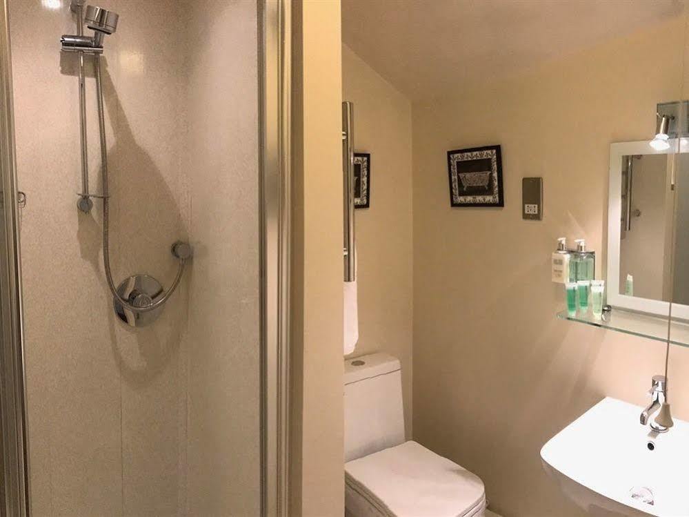 The Nobody Inn Christow Екстер'єр фото